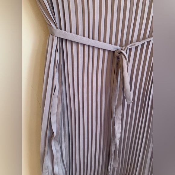 Downeast dress accordion belted midi dress wedding minimalist classic - Picture 4 of 8